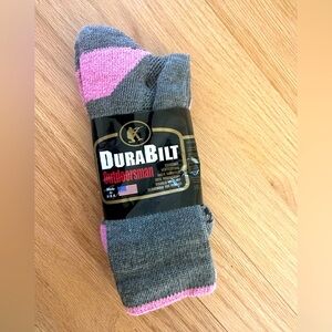 Durabilt women’s wool blend outerwear winter socks with silver technology